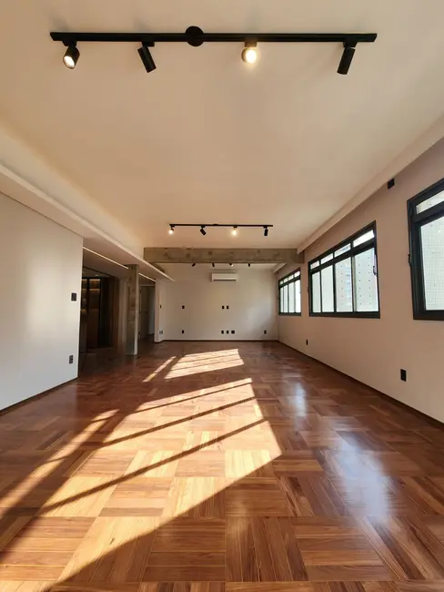 Foto 5 de Apartamento com 3 quartos à venda, 185m2 em Jardim Paulista, São Paulo - SP