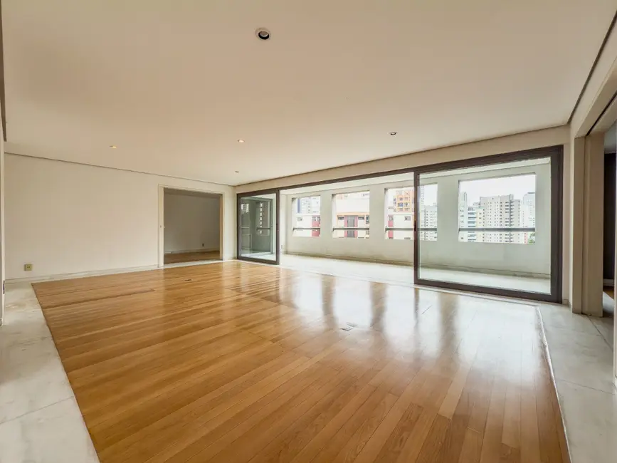 Foto 3 de Apartamento com 4 quartos à venda, 277m2 em Jardim Londrina, São Paulo - SP