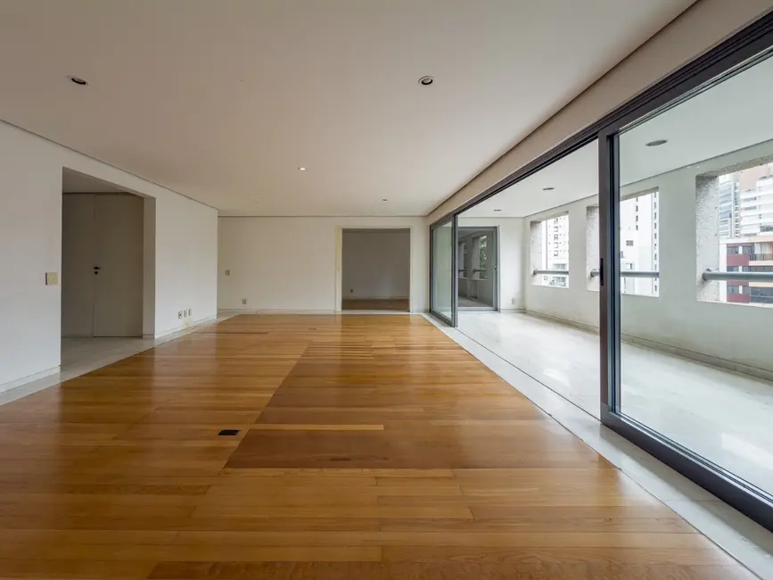 Foto 4 de Apartamento com 4 quartos à venda, 277m2 em Jardim Londrina, São Paulo - SP