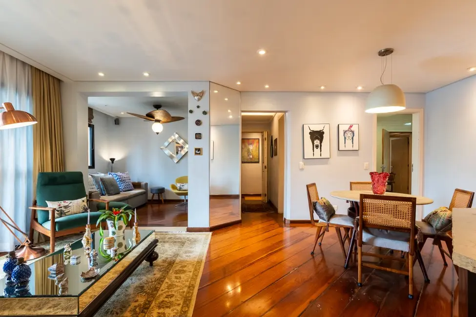 Foto 6 de Apartamento com 4 quartos à venda, 141m2 em Moema, São Paulo - SP