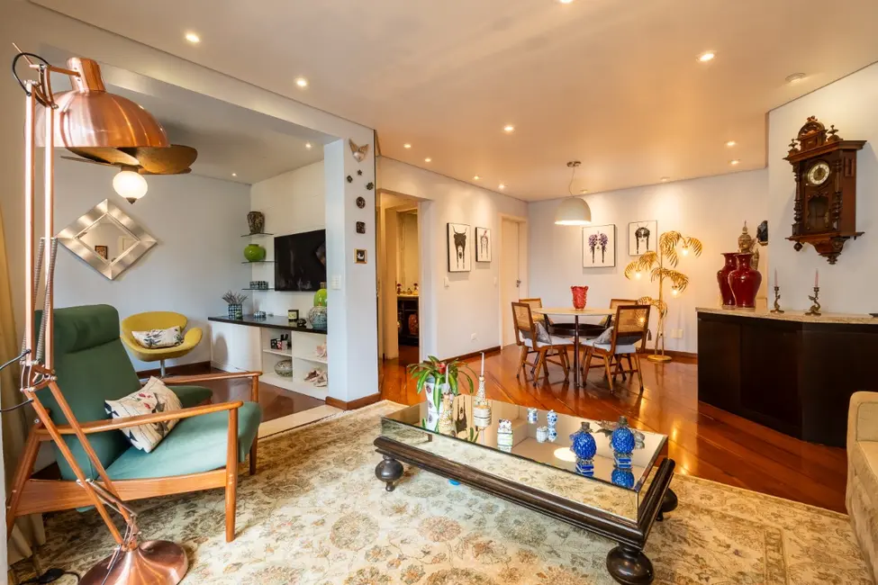 Foto 3 de Apartamento com 4 quartos à venda, 141m2 em Moema, São Paulo - SP