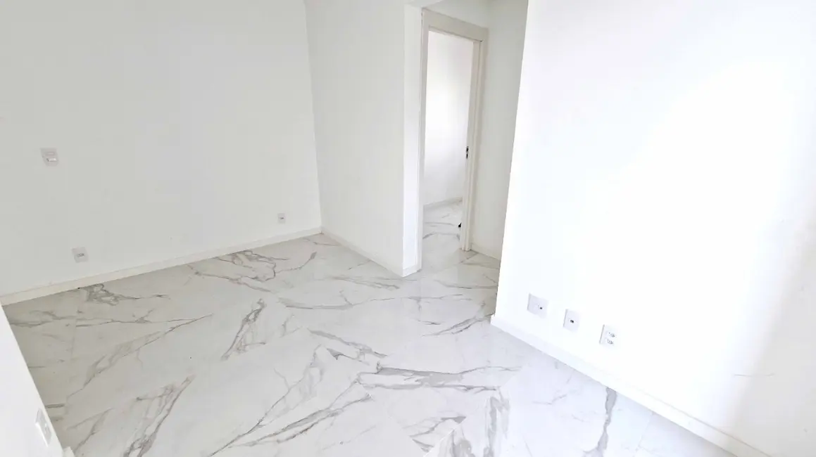 Foto 6 de Apartamento com 2 quartos à venda, 41m2 em Canindé, São Paulo - SP