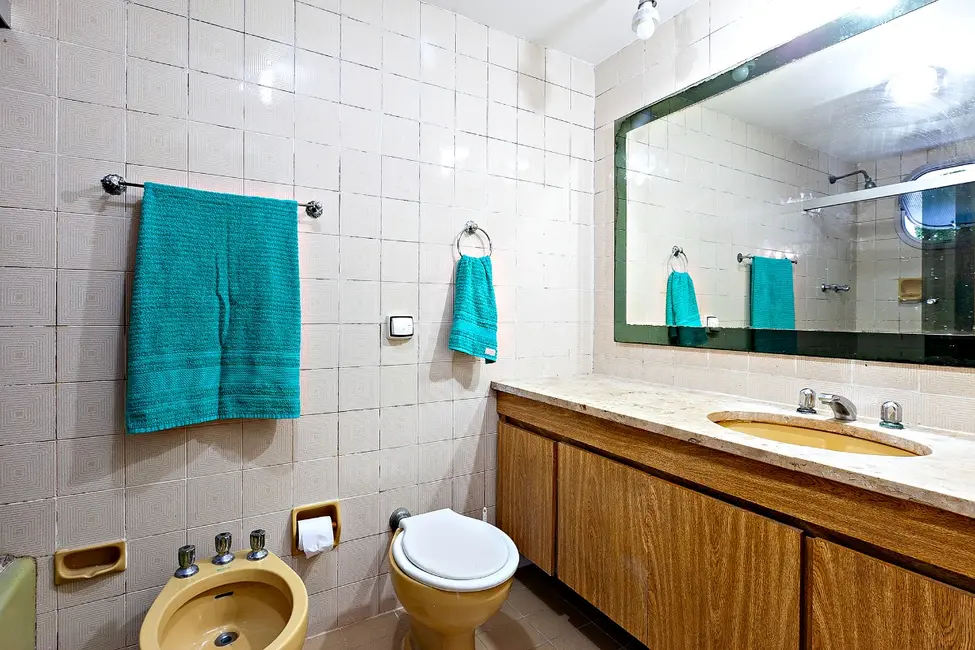 Apartamento com 3 quartos à venda, 128m2 em Vila Nova Conceição, São Paulo - SP - imagem 8 Foto 8 de Apartamento com 3 quartos à venda, 128m2 em Vila Nova Conceição, São Paulo - SP