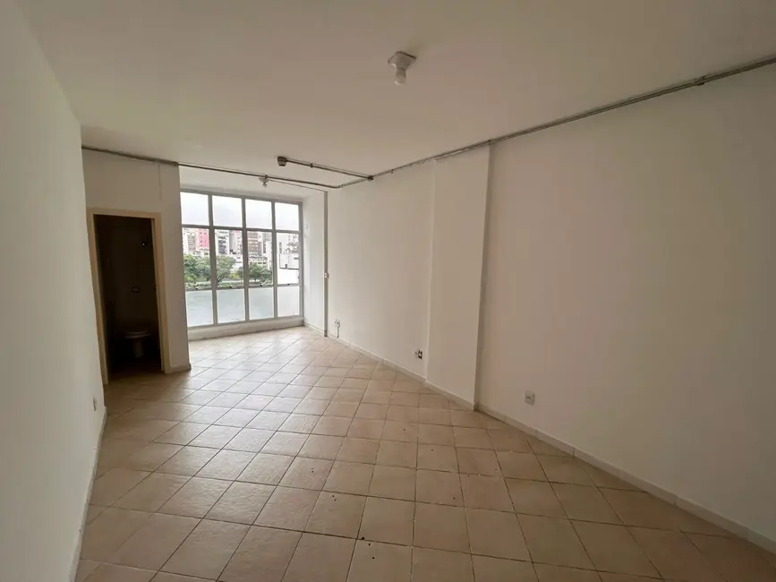 Sala Comercial à venda, 38m2 em Bela Vista, São Paulo - SP - imagem 3 Foto 3 de Sala Comercial à venda, 38m2 em Bela Vista, São Paulo - SP
