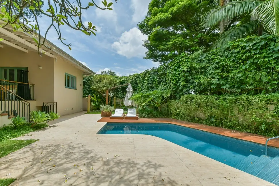 Foto 3 de Casa com 5 quartos à venda, 442m2 em Jardim Guedala, São Paulo - SP