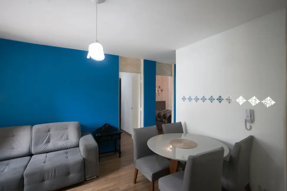 Foto 2 de Apartamento com 2 quartos à venda, 51m2 em Vila Iório, São Paulo - SP