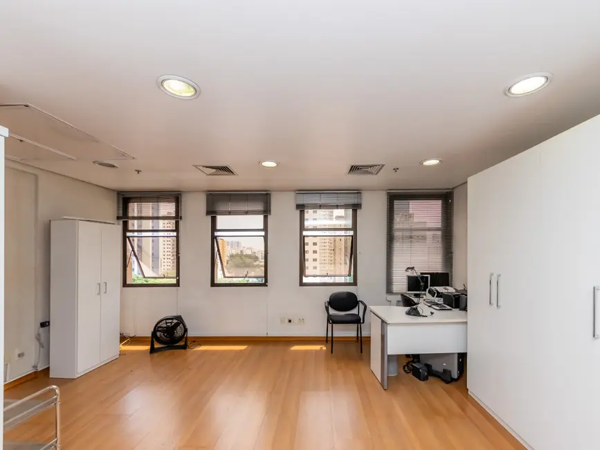 Foto 2 de Sala Comercial à venda, 30m2 em Vila Progredior, São Paulo - SP