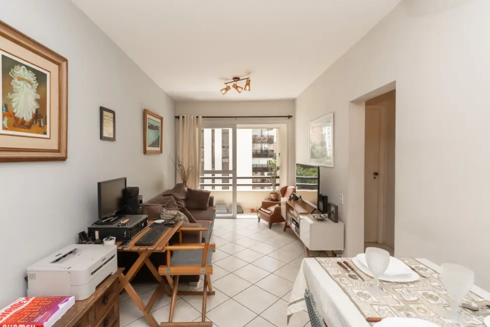 Foto 2 de Apartamento com 2 quartos à venda, 56m2 em Vila Uberabinha, São Paulo - SP