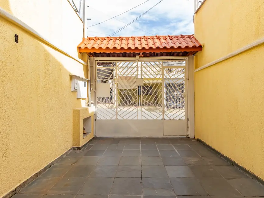 Sobrado com 2 quartos à venda, 69m2 em Vila Serralheiro, São Paulo - SP - imagem 3 Foto 3 de Sobrado com 2 quartos à venda, 69m2 em Vila Serralheiro, São Paulo - SP