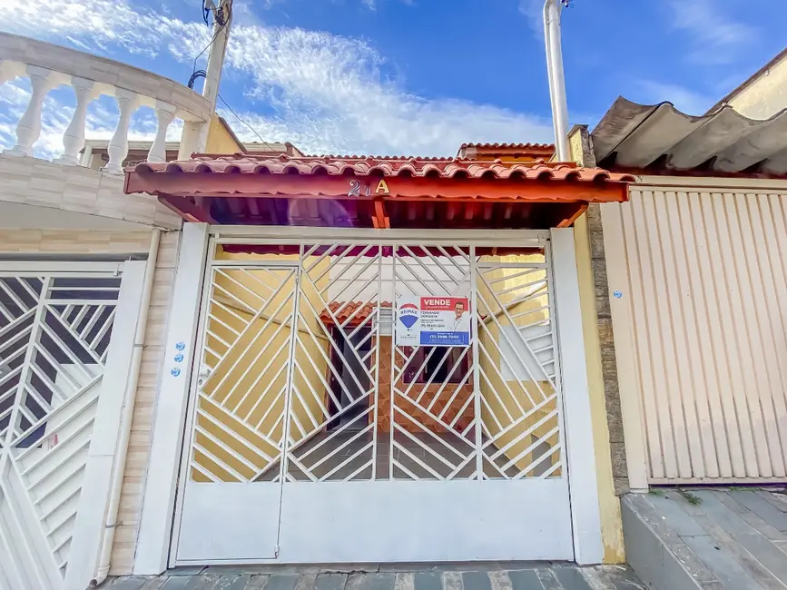 Sobrado com 2 quartos à venda, 69m2 em Vila Serralheiro, São Paulo - SP - imagem 2 Foto 2 de Sobrado com 2 quartos à venda, 69m2 em Vila Serralheiro, São Paulo - SP