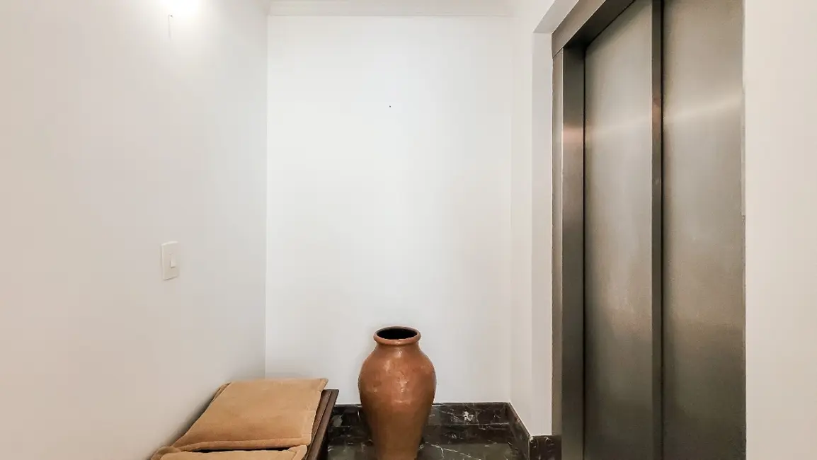 Foto 7 de Apartamento com 3 quartos à venda, 121m2 em Jardins, São Paulo - SP