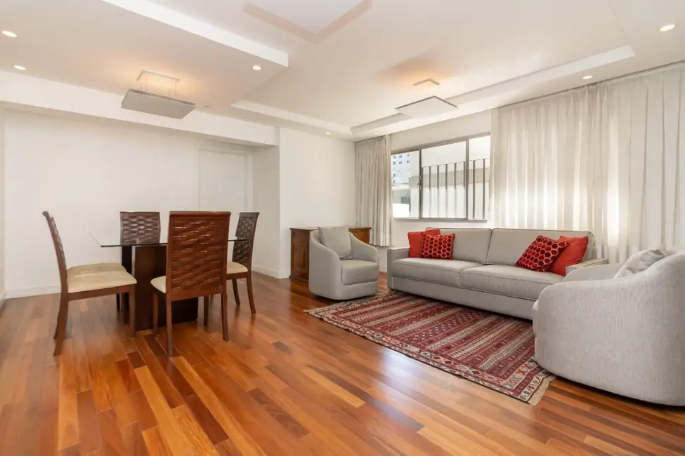 Foto 3 de Apartamento com 3 quartos à venda, 121m2 em Jardins, São Paulo - SP