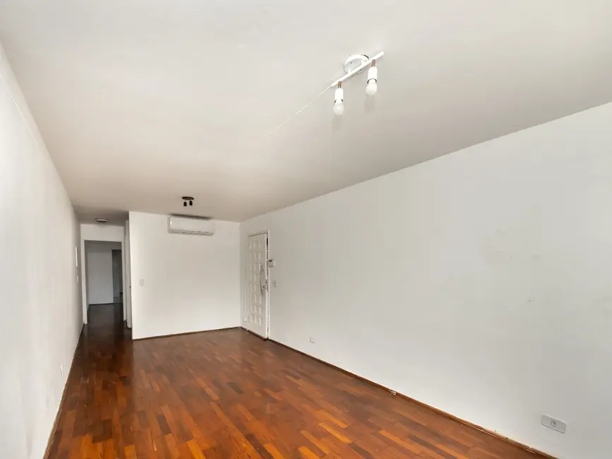 Casa com 3 quartos à venda, 157m2 em Campo Belo, São Paulo - SP - imagem 4 Foto 4 de Casa com 3 quartos à venda, 157m2 em Campo Belo, São Paulo - SP