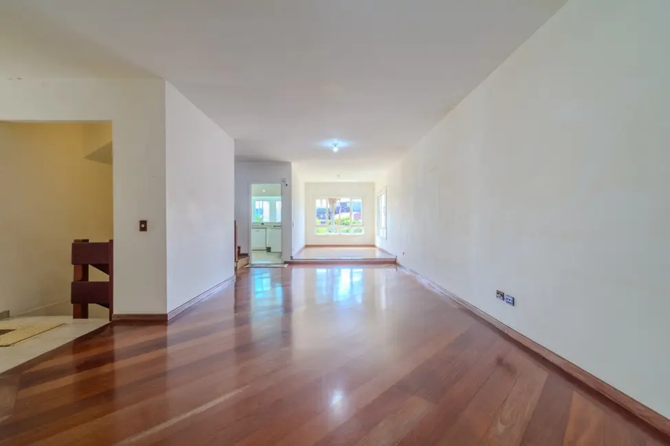 Foto 3 de Casa com 4 quartos à venda, 354m2 em Jardim Leonor, São Paulo - SP