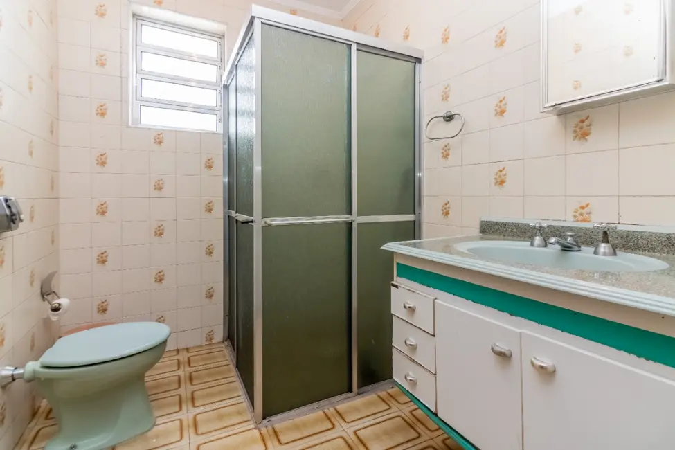 Sobrado com 3 quartos à venda, 169m2 em Jardim Teresa, São Paulo - SP - imagem 8 Foto 8 de Sobrado com 3 quartos à venda, 169m2 em Jardim Teresa, São Paulo - SP