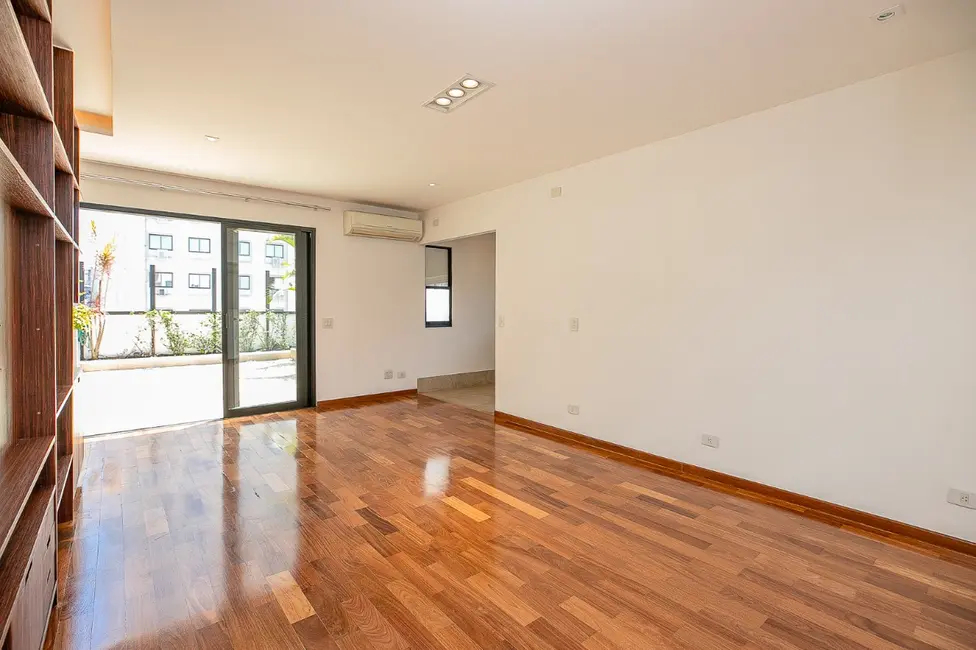 Cobertura com 1 quarto à venda, 136m2 em Vila Olímpia, São Paulo - SP - imagem 3 Foto 3 de Cobertura com 1 quarto à venda, 136m2 em Vila Olímpia, São Paulo - SP