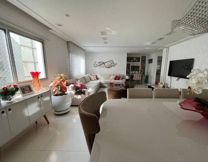 Apartamento com 3 quartos à venda, 164m2 em Morro dos Ingleses, São Paulo - SP - imagem 1 Foto 1 de Apartamento com 3 quartos à venda, 164m2 em Morro dos Ingleses, São Paulo - SP