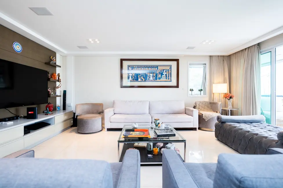 Foto 3 de Apartamento com 4 quartos à venda, 215m2 em Aclimação, São Paulo - SP