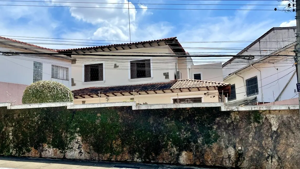 Casa com 3 quartos à venda, 265m2 em Aclimação, São Paulo - SP - imagem 4 Foto 4 de Casa com 3 quartos à venda, 265m2 em Aclimação, São Paulo - SP