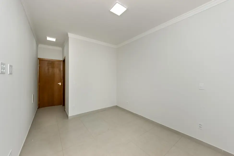 Foto 4 de Casa com 3 quartos à venda, 125m2 em Campo Grande, São Paulo - SP