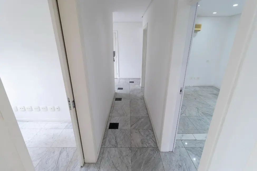 Sala Comercial à venda, 74m2 em Bela Vista, São Paulo - SP - imagem 4 Foto 4 de Sala Comercial à venda, 74m2 em Bela Vista, São Paulo - SP