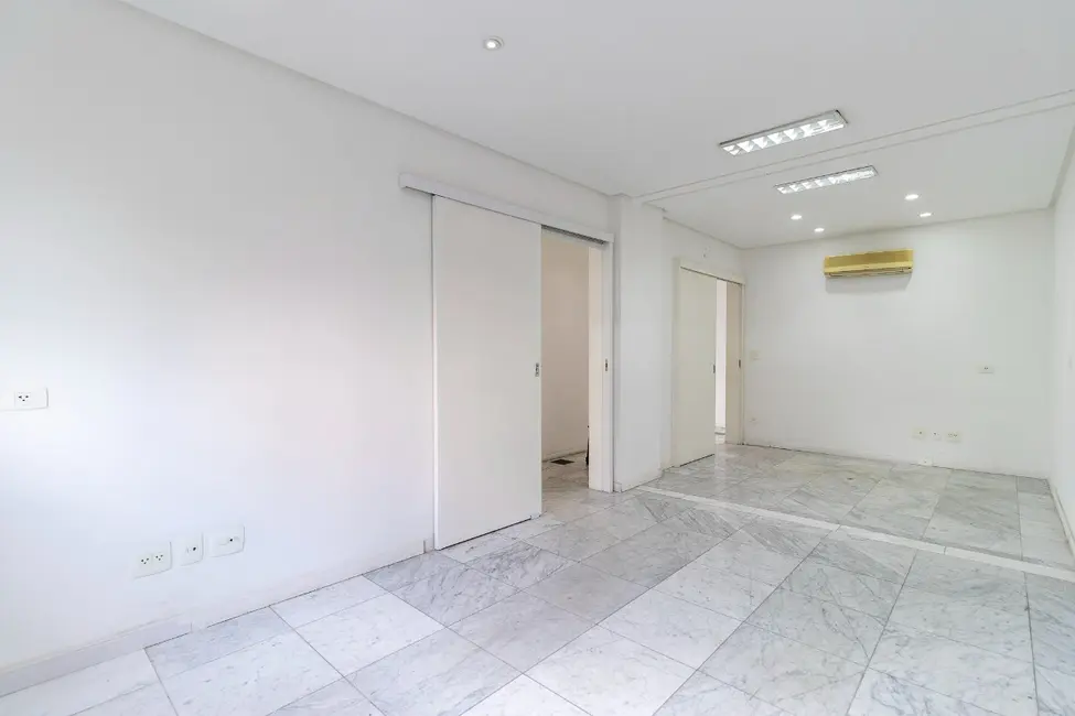 Sala Comercial à venda, 74m2 em Bela Vista, São Paulo - SP - imagem 8 Foto 8 de Sala Comercial à venda, 74m2 em Bela Vista, São Paulo - SP