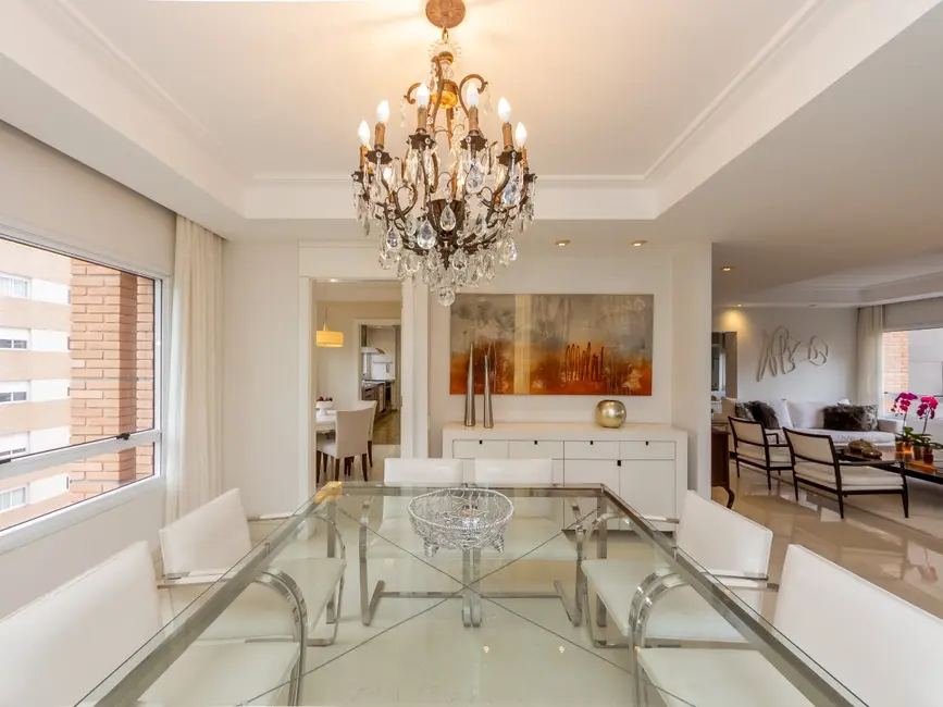 Apartamento com 3 quartos à venda, 243m2 em Moema, São Paulo - SP - imagem 7 Foto 7 de Apartamento com 3 quartos à venda, 243m2 em Moema, São Paulo - SP