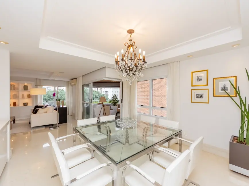 Apartamento com 3 quartos à venda, 243m2 em Moema, São Paulo - SP - imagem 6 Foto 6 de Apartamento com 3 quartos à venda, 243m2 em Moema, São Paulo - SP