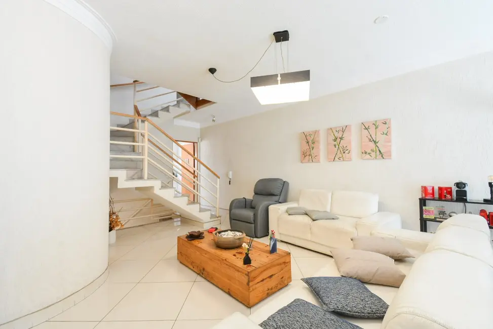 Foto 5 de Casa com 4 quartos à venda, 214m2 em Mirandópolis, São Paulo - SP