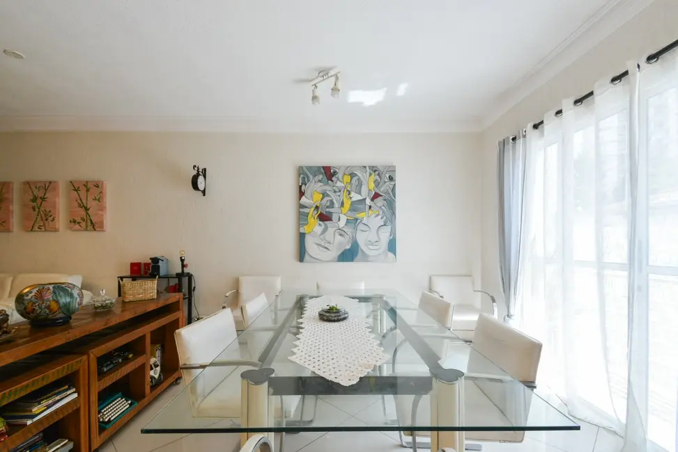 Foto 4 de Casa com 4 quartos à venda, 214m2 em Mirandópolis, São Paulo - SP