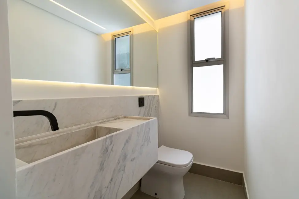 Foto 6 de Apartamento com 3 quartos à venda, 136m2 em Jardim Paulista, São Paulo - SP