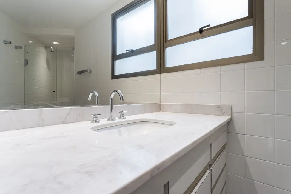 Apartamento com 3 quartos à venda, 149m2 em Planalto Paulista, São Paulo - SP - imagem 8 Foto 8 de Apartamento com 3 quartos à venda, 149m2 em Planalto Paulista, São Paulo - SP