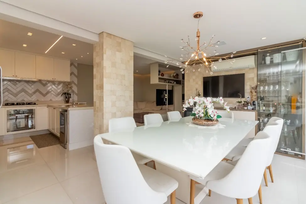 Apartamento com 3 quartos à venda, 110m2 em Bosque da Saúde, São Paulo - SP - imagem 2 Foto 2 de Apartamento com 3 quartos à venda, 110m2 em Bosque da Saúde, São Paulo - SP