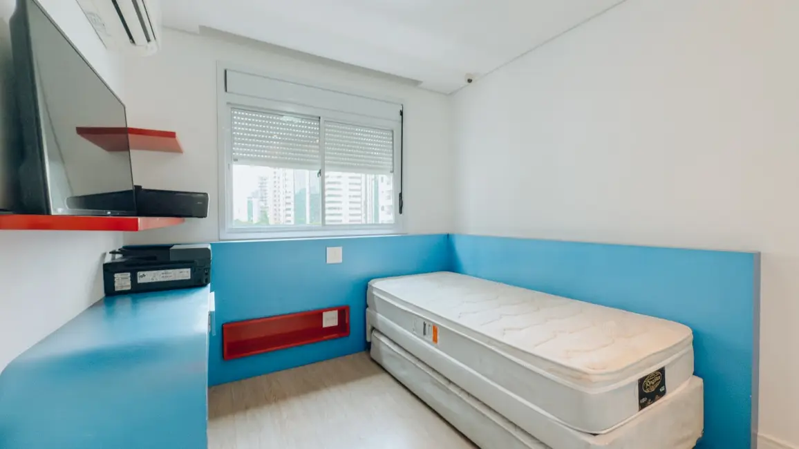 Foto 7 de Apartamento com 3 quartos à venda, 143m2 em Moema, São Paulo - SP