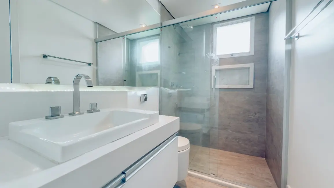 Foto 2 de Apartamento com 3 quartos à venda, 143m2 em Moema, São Paulo - SP