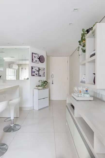 Apartamento com 1 quarto à venda, 69m2 em Vila Nova Conceição, São Paulo - SP - imagem 6 Foto 6 de Apartamento com 1 quarto à venda, 69m2 em Vila Nova Conceição, São Paulo - SP