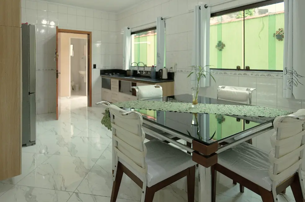 Sobrado com 3 quartos à venda, 145m2 em Vila Pirituba, São Paulo - SP - imagem 9 Foto 9 de Sobrado com 3 quartos à venda, 145m2 em Vila Pirituba, São Paulo - SP