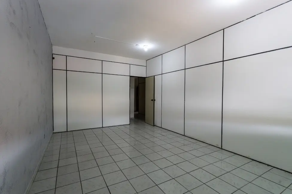 Foto 7 de Casa à venda, 242m2 em Parque Maria Domitila, São Paulo - SP