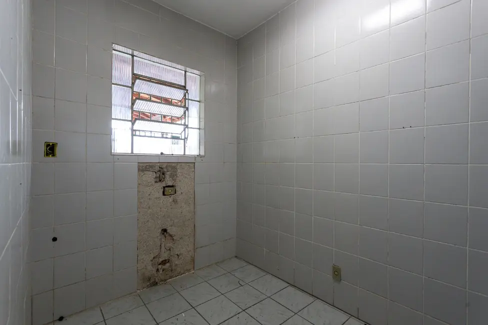 Foto 9 de Casa à venda, 242m2 em Parque Maria Domitila, São Paulo - SP