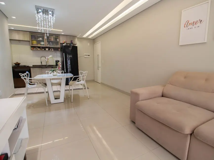 Apartamento com 3 quartos à venda, 75m2 em Vila Paulo Silas, São Paulo - SP - imagem 4 Foto 4 de Apartamento com 3 quartos à venda, 75m2 em Vila Paulo Silas, São Paulo - SP