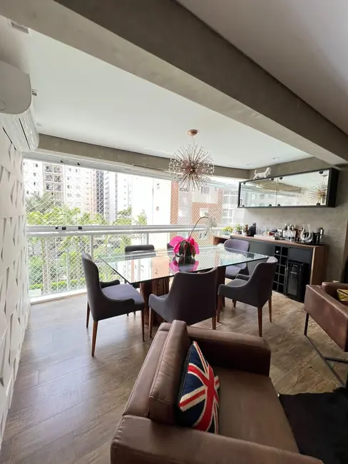 Apartamento com 2 quartos à venda, 94m2 em Vila Olímpia, São Paulo - SP - imagem 2 Foto 2 de Apartamento com 2 quartos à venda, 94m2 em Vila Olímpia, São Paulo - SP