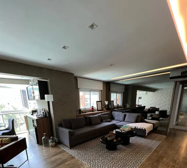 Apartamento com 2 quartos à venda, 94m2 em Vila Olímpia, São Paulo - SP - imagem 1 Foto 1 de Apartamento com 2 quartos à venda, 94m2 em Vila Olímpia, São Paulo - SP