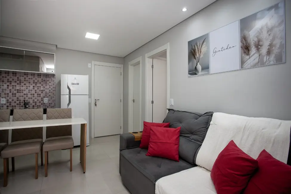 Foto 3 de Apartamento com 2 quartos à venda, 40m2 em Vila Pirituba, São Paulo - SP