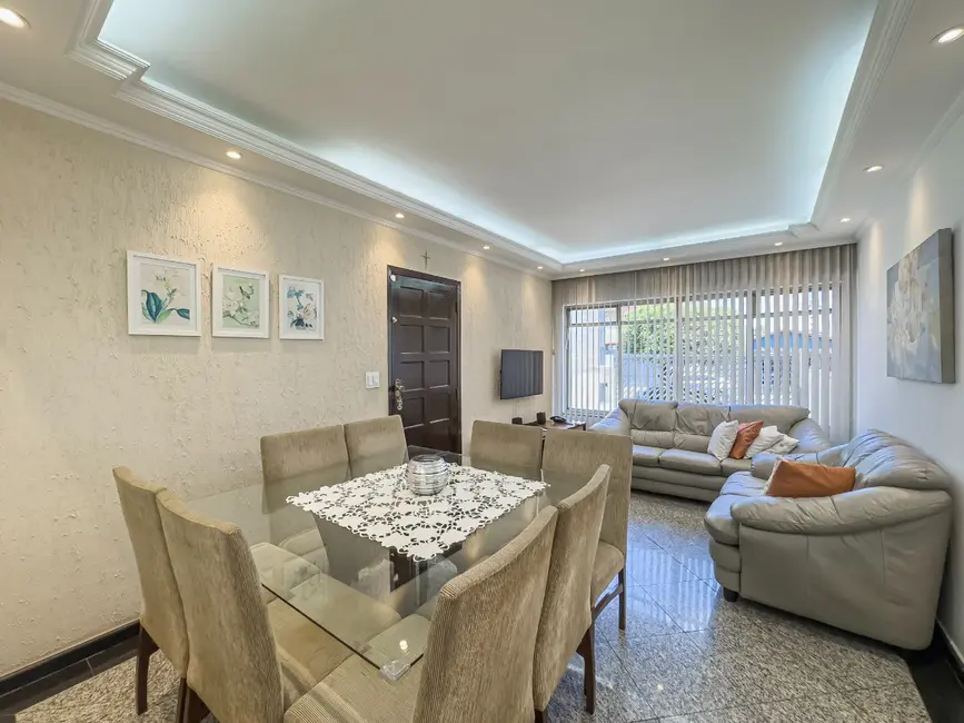 Sobrado com 3 quartos à venda, 190m2 em Jardim Maria Estela, São Paulo - SP - imagem 7 Foto 7 de Sobrado com 3 quartos à venda, 190m2 em Jardim Maria Estela, São Paulo - SP