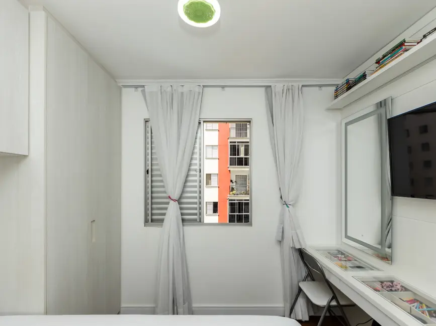 Foto 2 de Apartamento com 2 quartos à venda, 50m2 em Capão Redondo, São Paulo - SP