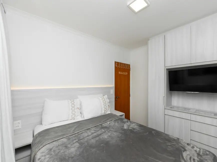 Foto 7 de Apartamento com 2 quartos à venda, 50m2 em Capão Redondo, São Paulo - SP