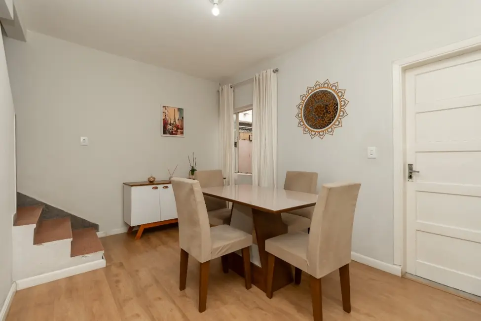 Foto 1 de Casa com 2 quartos à venda, 130m2 em Vila Anastácio, São Paulo - SP