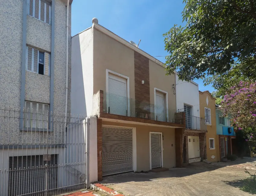 Sobrado com 3 quartos à venda, 180m2 em Jardim da Glória, São Paulo - SP - imagem 1 Foto 1 de Sobrado com 3 quartos à venda, 180m2 em Jardim da Glória, São Paulo - SP