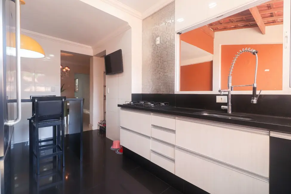 Sobrado com 3 quartos à venda, 180m2 em Jardim da Glória, São Paulo - SP - imagem 7 Foto 7 de Sobrado com 3 quartos à venda, 180m2 em Jardim da Glória, São Paulo - SP