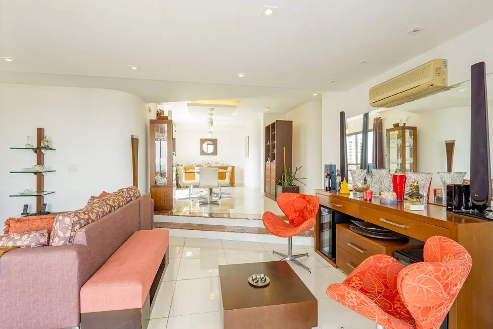 Foto 4 de Apartamento com 3 quartos à venda, 177m2 em Vila Suzana, São Paulo - SP